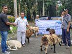 Jelang-Idul-Adha-Perumda-Tirta-Kahuripan-Salurkan-Hewan-Kurban-Untuk-Masjid.jpg