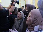 Momen-keluarga-Arya-Saput.jpg