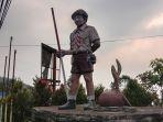 Patung-Pramukaa.jpg