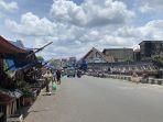 Pedagang-Kaki-Lima-PKL-di-sepanjang-Jalan-MA-Salmun.jpg