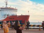Pelabuhan-Merak-Cilegon-Banten-Sabtu-642024.jpg