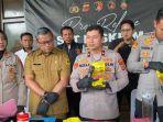 Pengungkapan-kasus-gudang-produksi-MinyaKita-curang-di-Desa-Cijujung.jpg