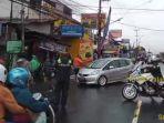 bogor/Polisi-beri-pengawalan-bagi-wanita-hamil-yang-hendak-melahirkan-namun-ter.jpg