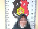 SU-ibu-berusia-51-tahun-dengan-tiga-anak.jpg