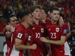 Selebrasi-penyerang-Timnas-Indonesia-Ole-Romeny-setelah-menjebol-gawang-Timna.jpg