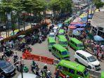 Suasana-angkot-di-Jalan-Mayor-Oking-Kota-Bogor.jpg