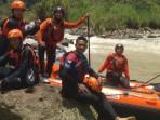 Korban Hanyut di Sungai Cikaniki Bogor Belum Ditemukan, Tim SAR Lakukan Penyisiran Hingga 10 KM