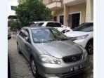 Toyota-Corolla-Altis-2005.jpg