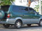Toyota-Kijang-Krista-Diesel-2000.jpg