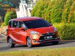 Toyota-Sienta-2016.jpg
