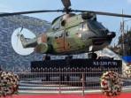 Tugu-Helikopter-Puma-SA-330-di-Simpang-Sentul.jpg