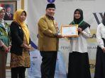 Wisuda-Sekolah-Pra-Nikah-Desa-Rawa-Panjang-Kecamatan-Bojonggede.jpg