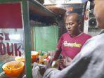amir-36-pemilk-rumah-makan-di-tegallega-bogor-tengah.jpg