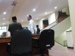 anggota-dewan-merokok-1_20151023_195144.jpg