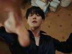 baekhyun-pineapple-slice.jpg