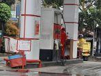 bahan-bakar-solar-di-spbu-bogor-kosong-senin-2822022.jpg