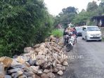 bahan-perbaikan-longsor_20171113_141015.jpg