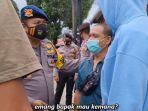 baim-wong-diadang-polisi.jpg