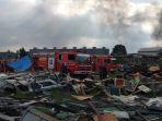 bangkai-bus-transjakarta-yang-terbakar.jpg