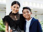 biasa-manja-betrand-peto-tampil-beda-bareng-sarwendah-di-video-klip-ibunda.jpg