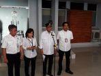 budi-karya-sumadi-selepas-meninjau-runway.jpg