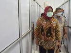 bupati-bogor-ade-yasin-tinjau-rumah-isolasi-pasien-covid-19-di-cibogo.jpg