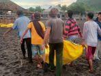 evakuasi-warga-yang-tenggelam-di-pantai-payangan-jember.jpg