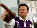 gerakan-yang-selalu-dilakukan-ahok-saat-marah_20160617_161824.jpg