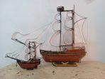 hasil-karya-miniatur-kapal-pinichi-yang-dibuat-karang.jpg