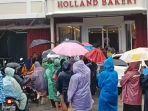 holland-bakeryy.jpg