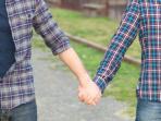 ilustrasi-pasangan-gay_20160106_141309.jpg