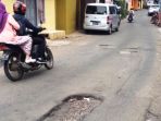 jalan-berlubang_20170331_180136.jpg