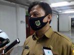 juru-bicara-satgas-covid-19-kabupaten-bogor-irwan-purnawan-di-cibinong-senin-23112020.jpg