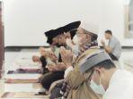 kajian-subuh-di-masjid-at-taqwa-bahas-makna-malam-nisfu-syaban.jpg