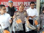 kapolres-bogor-akbp-andi-m-dicky_20180917_123831.jpg