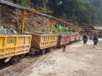 kereta-tambang_20151027_200718.jpg