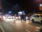 kondisi-lalu-lintas-di-jalan-raya-puncak-bogor.jpg