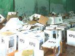 kotak-suara-di-ciseeng-rusak.jpg