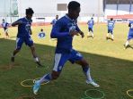 latihan-persib-bandung_20180910_223755.jpg
