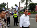 menteri-perhubungan_20170623_190353.jpg