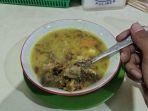 menu-soto-kuning-pak-yusuf.jpg