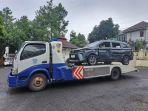 mobil-ringsek-rampok-3224.jpg