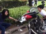motor-dirusak-ancur.jpg
