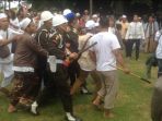 orang-diduga-provokator-pada-aksi-damai-212_20161202_111521.jpg