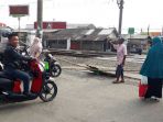 palang-pintu-kereta-api_20180906_172757.jpg