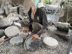 pembuatan-cobek-batu-bogor.jpg