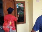penyemprotan-disinfektan-yang-dilakukan-warga-rt-04-rw-15.jpg