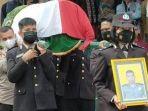 proses-pemakaman-briptu-hairul-tamimi.jpg