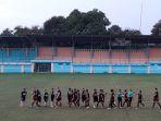 psm-makassar-ditahan-imbang-2-2-oleh-persiba-balikpapan-pada-laga-uji-coba.jpg