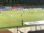 psm-makassar-menyerang-ke-pertahanan-bali-united-dalam-lanjutan-bri-liga-1-2021-senin-722022.jpg